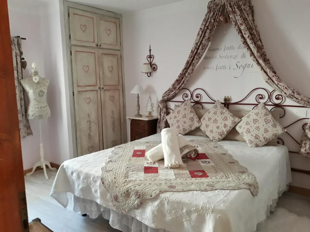 Le Coeur Du Pont Hotel Donnaz Luaran gambar